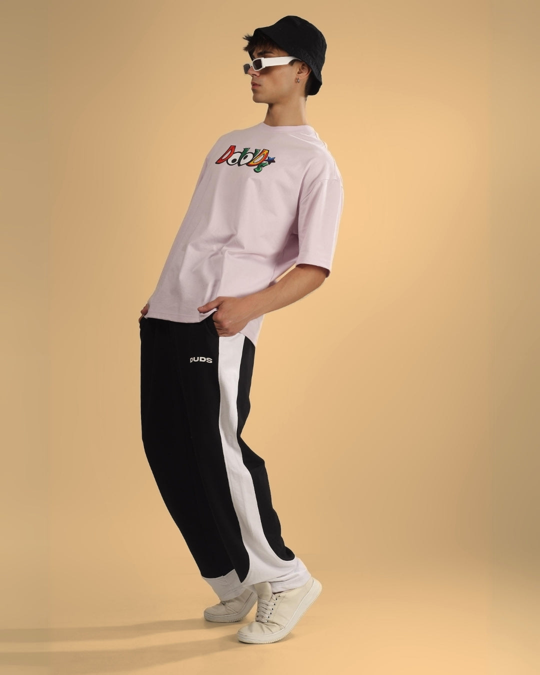 HURTLE BAGGY JOGGERS (BLACK-WHITE)