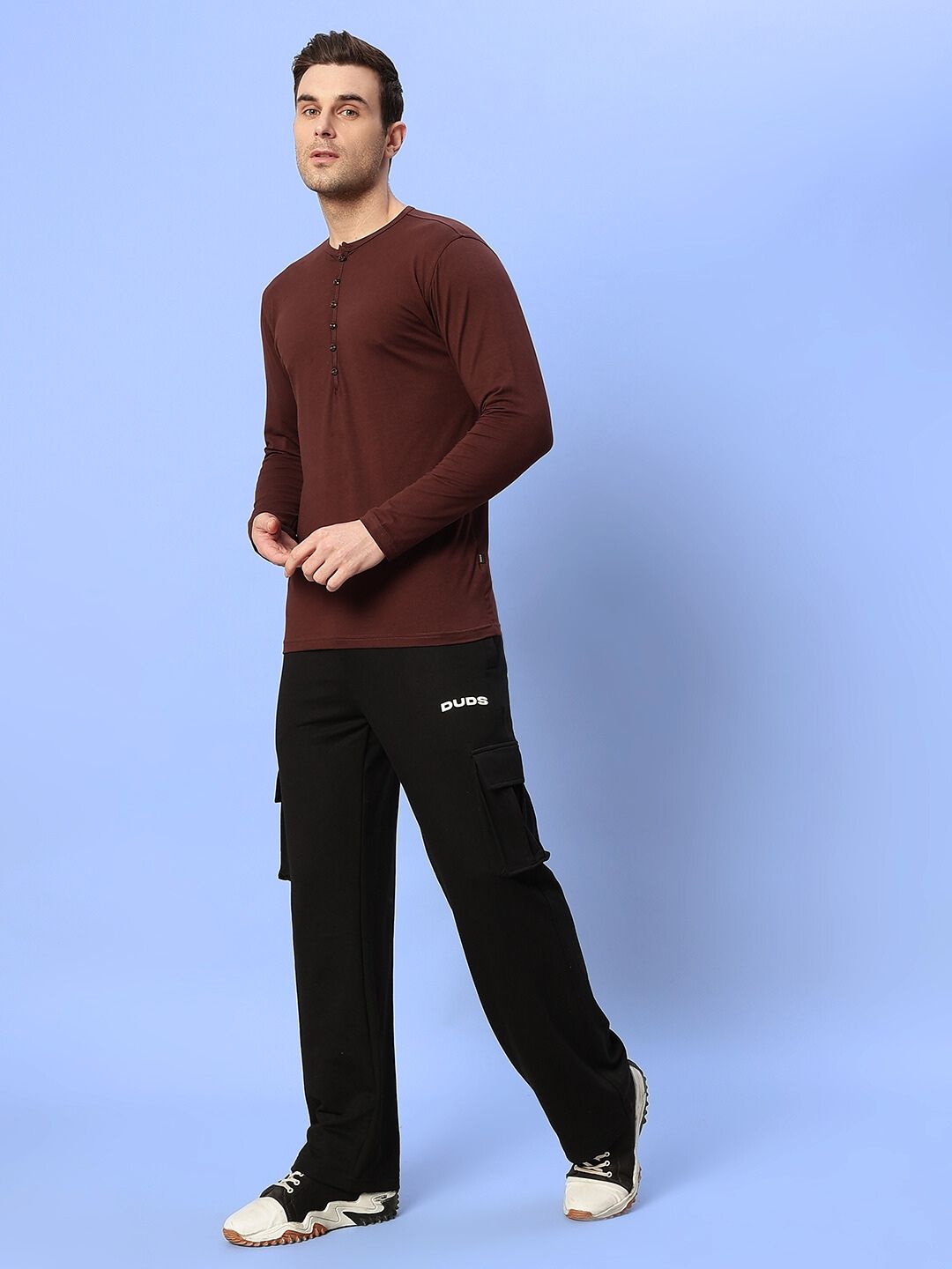 HENNY SLIM FIT SWEATSHIRT (BROWN)