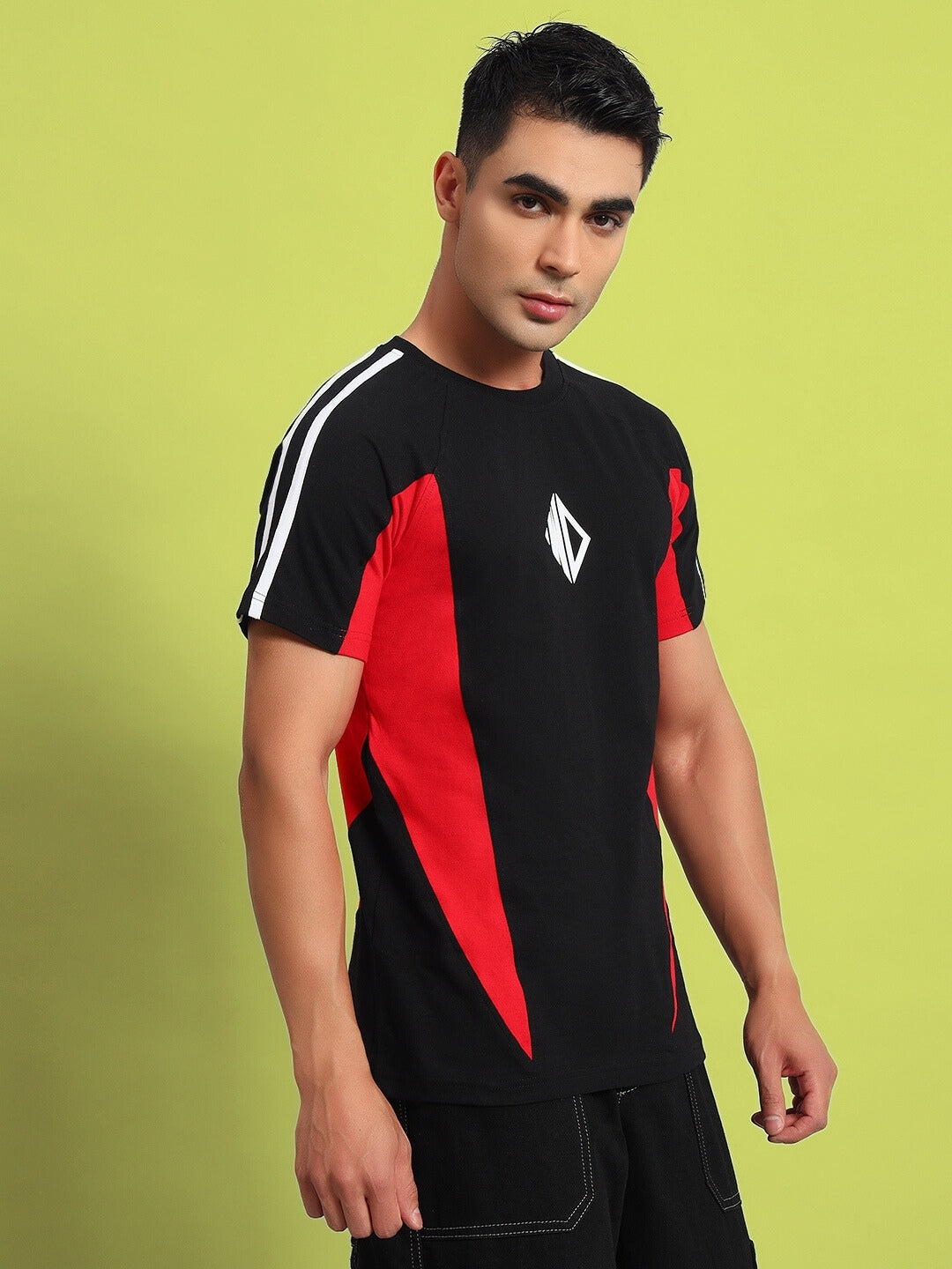 TOPLINER REGULAR T-SHIRT (BLACK-RED)