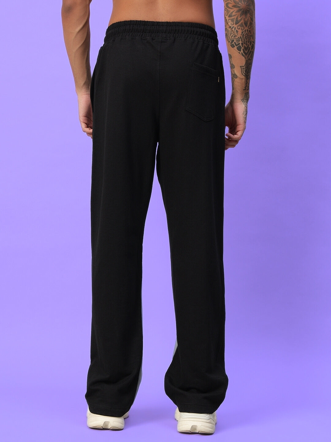 SCALE RELAXED FIT JOGGERS (MULTI)