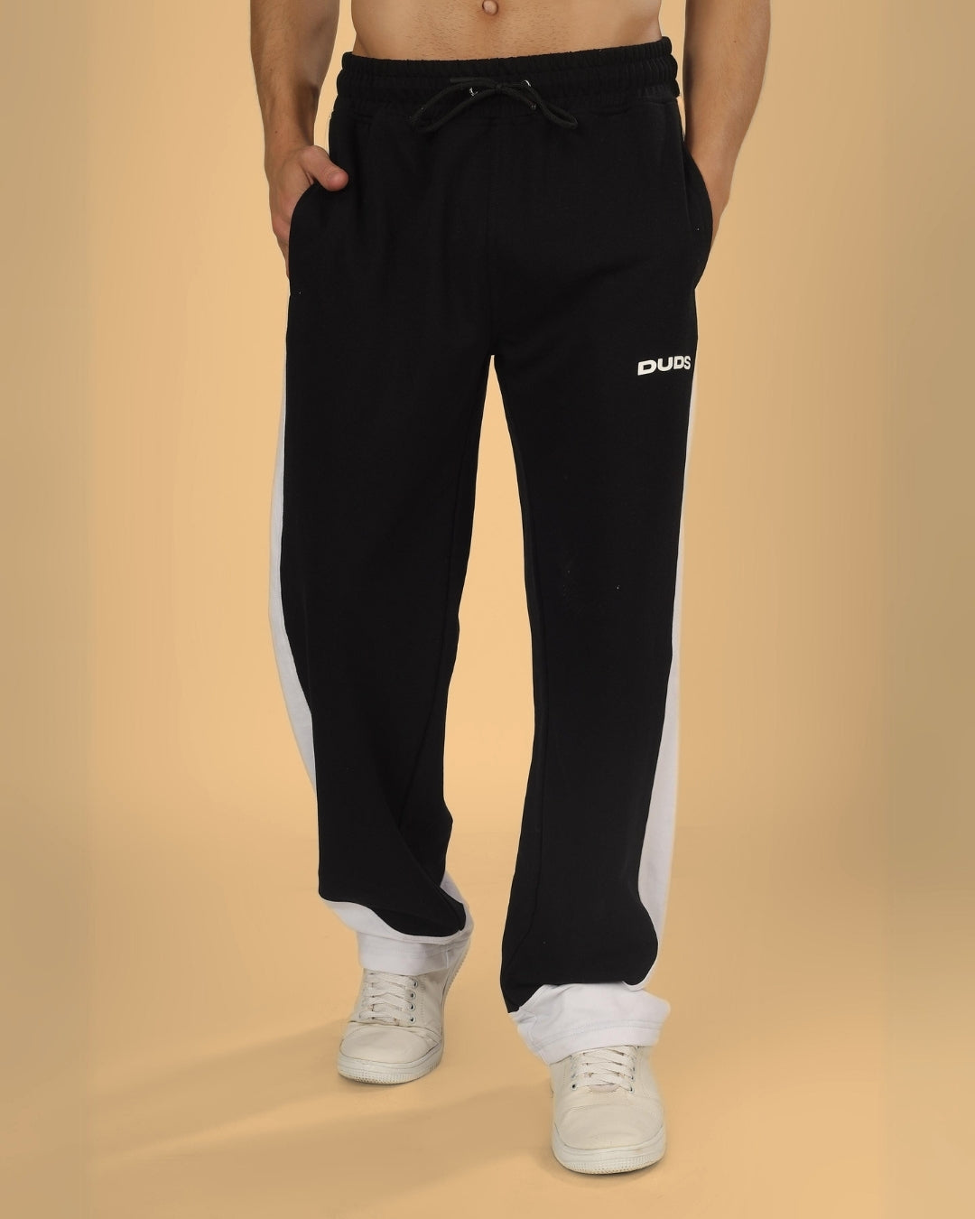 HURTLE BAGGY JOGGERS (BLACK-WHITE)