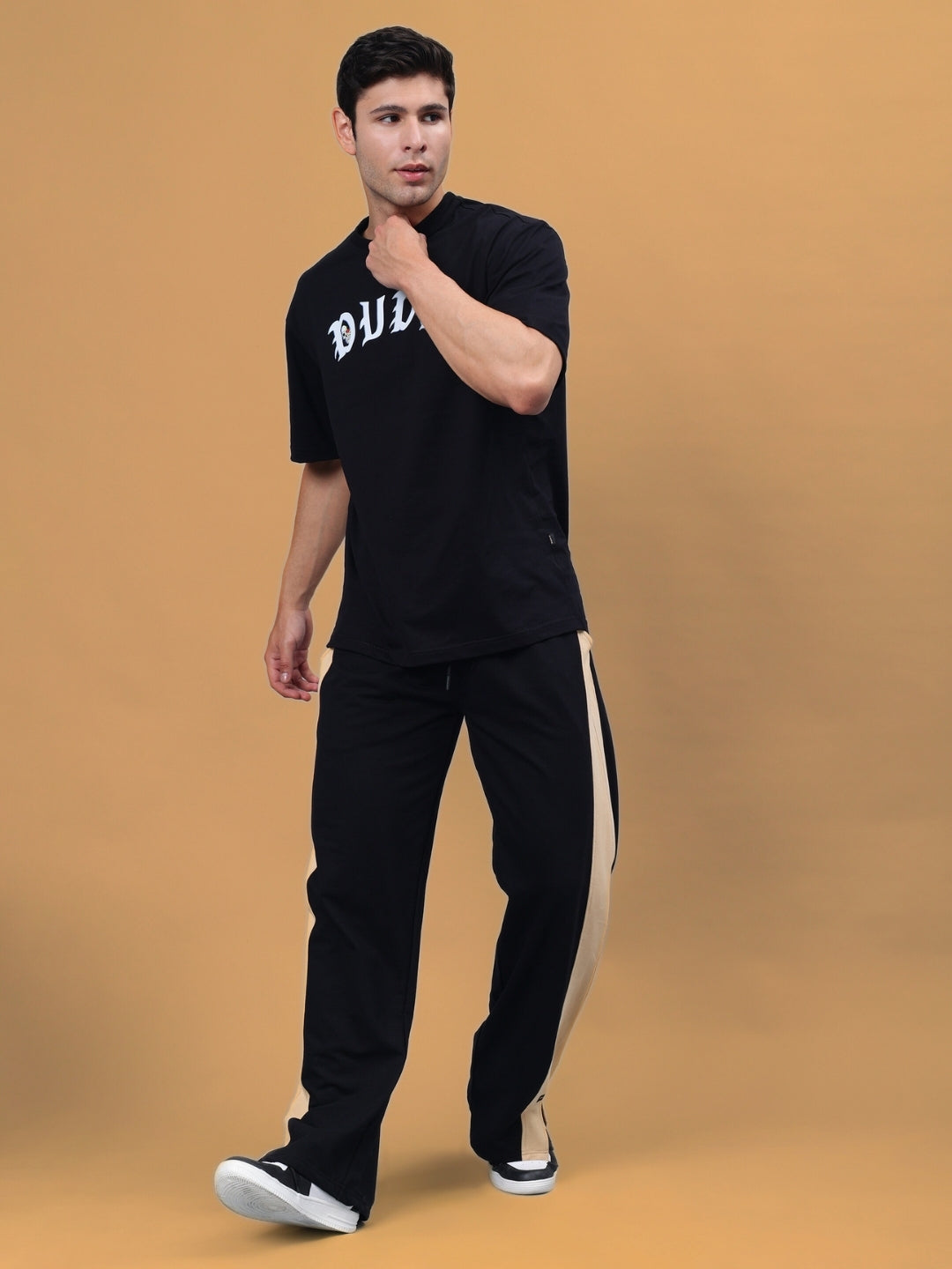 PARADISE SIDE SLIT JOGGERS (BLACK-BEIGE)