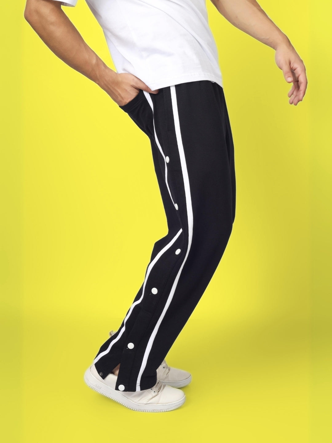 CONTRAST PANEL JOGGERS (BLACK)