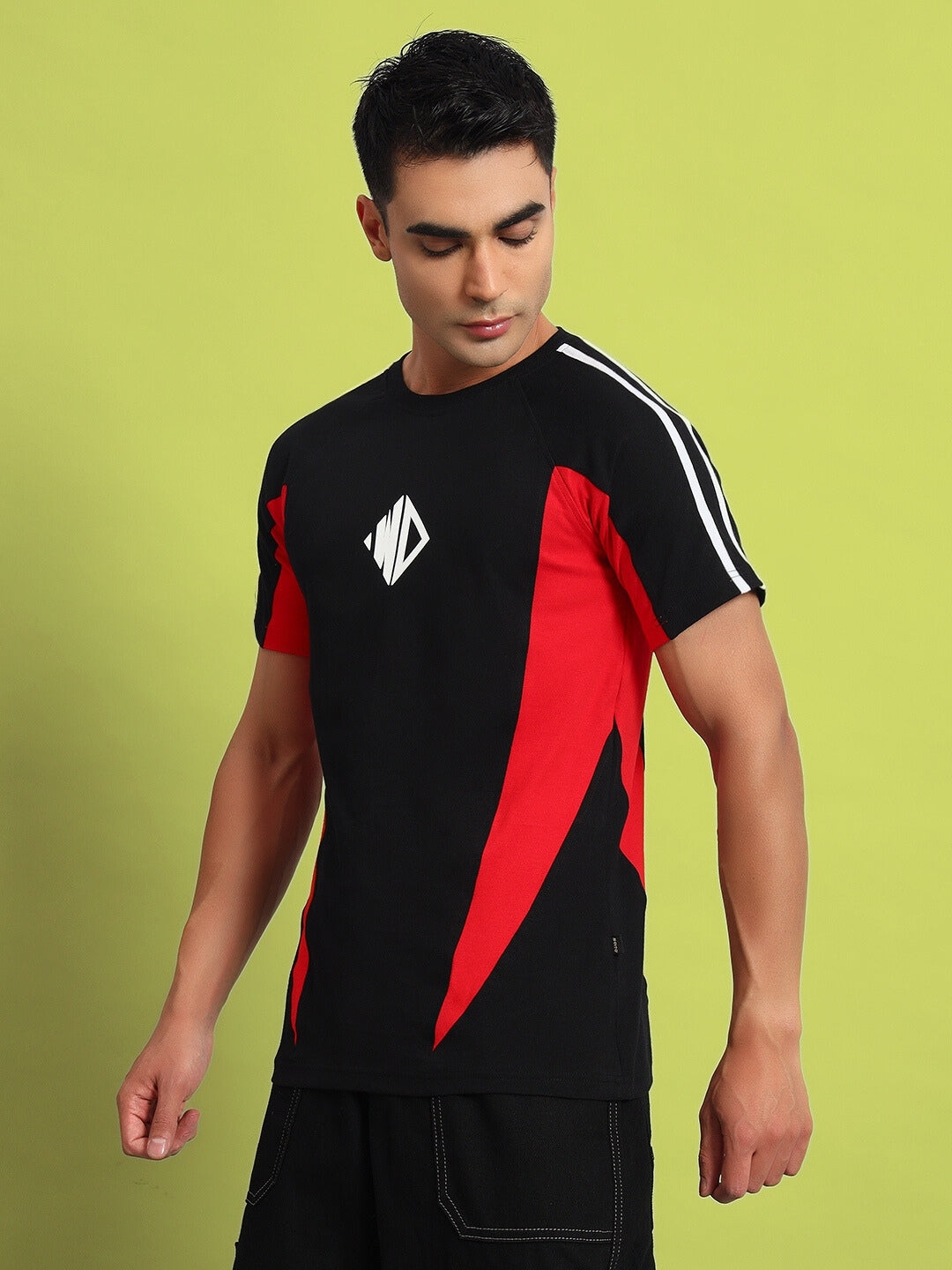 TOPLINER REGULAR T-SHIRT (BLACK-RED)