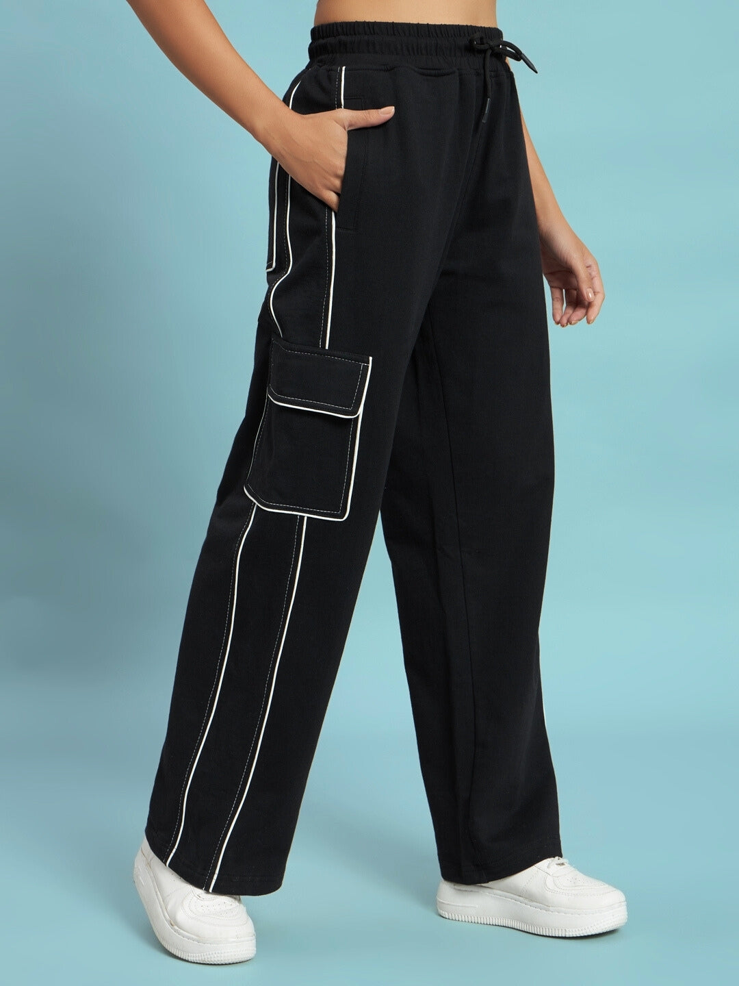 Women's Pedal Contrast Stitch Cargo Pant (Black)