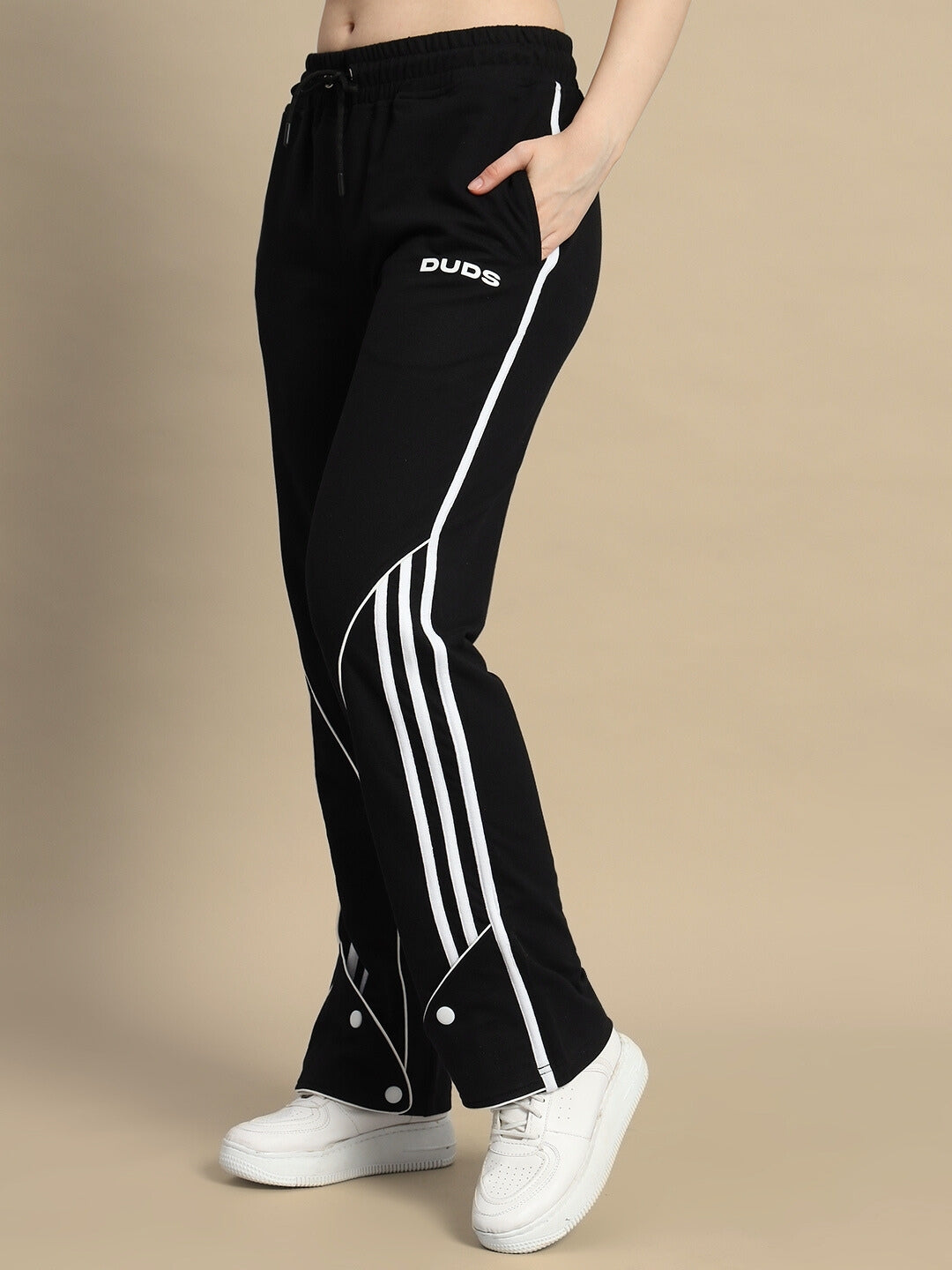 WOMEN'S RIPPLE CONTRAST JOGGERS (BLACK)