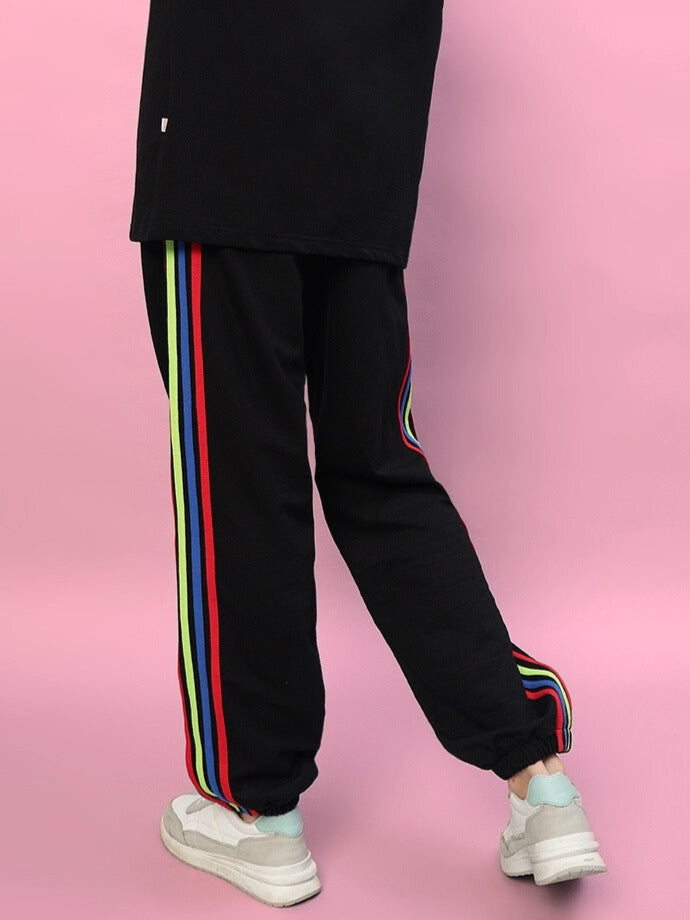 WOMEN'S DUDS RAINBOW COLORFUL STRIPE JOGGERS (BLACK)