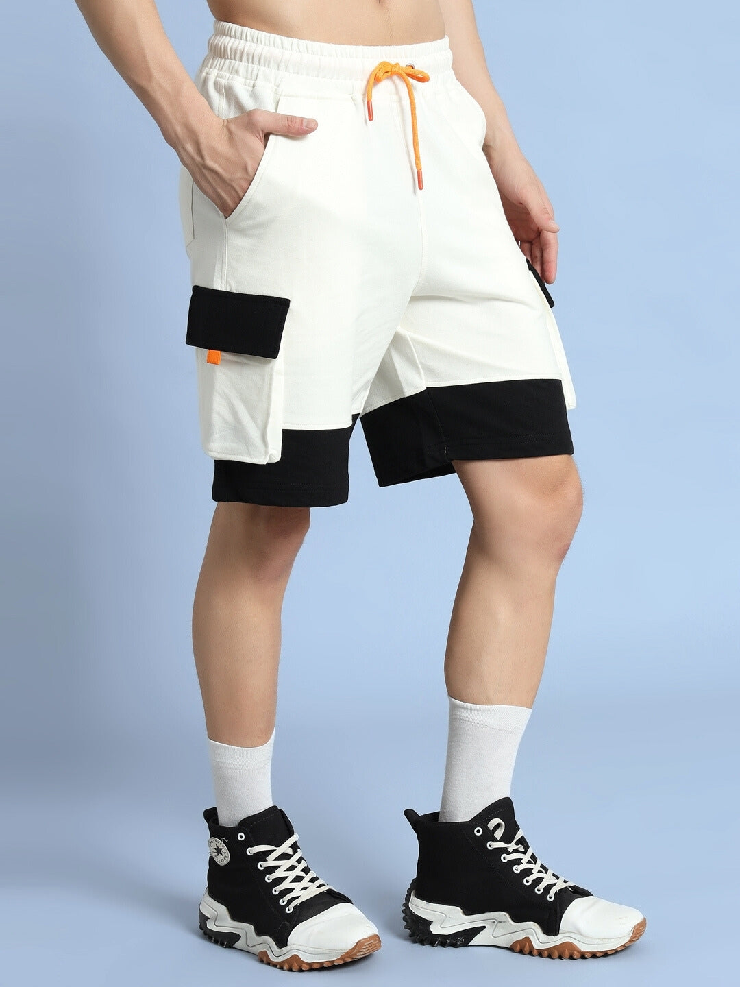 Utility Cargo Shorts (Off White-Black)