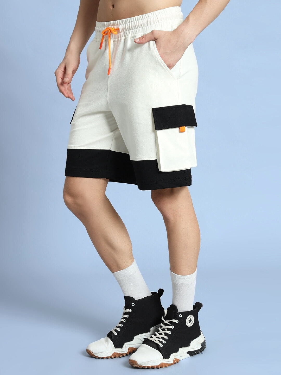 Utility Cargo Shorts (Off White-Black)