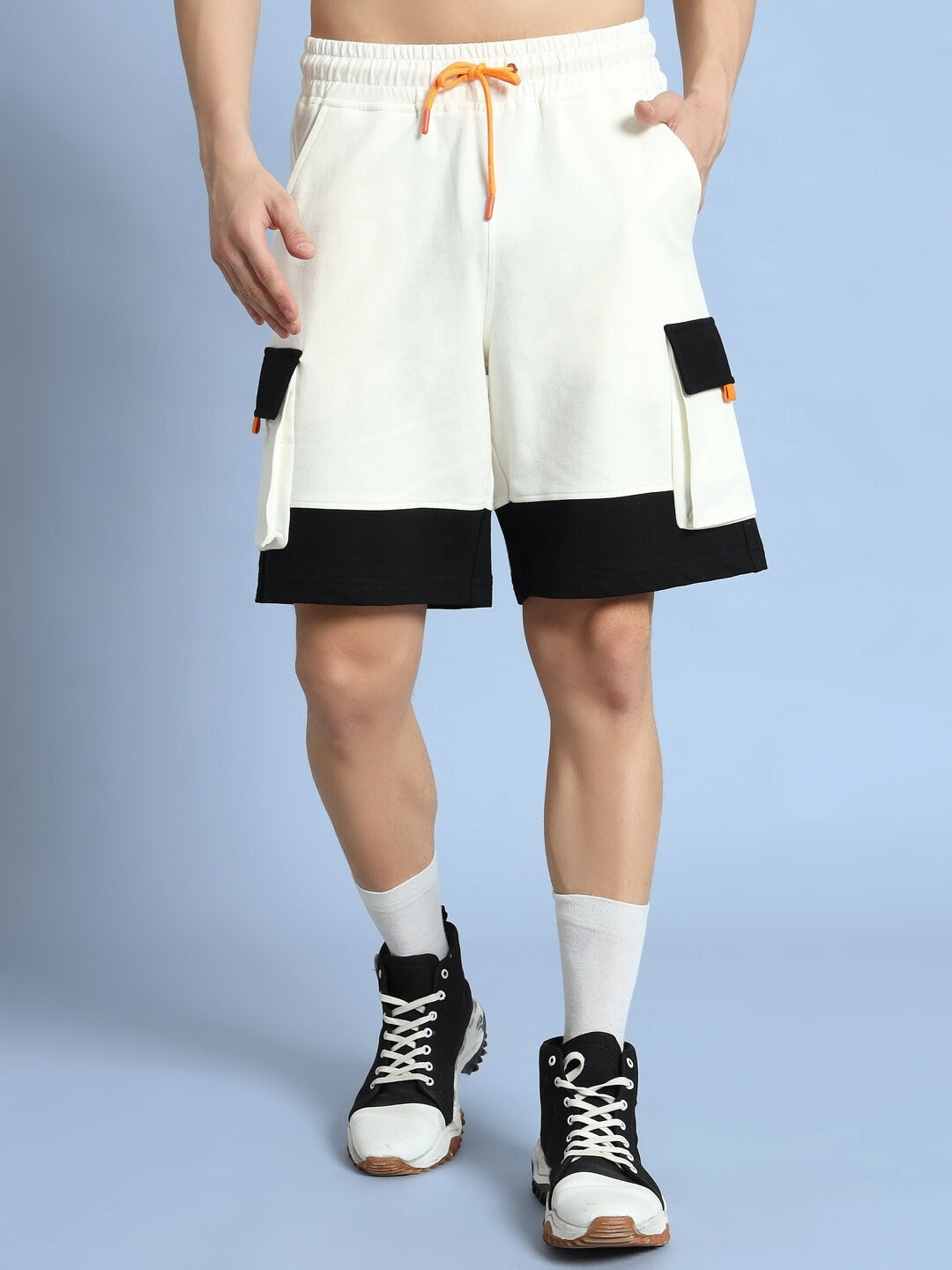 Utility Cargo Shorts (Off White-Black)