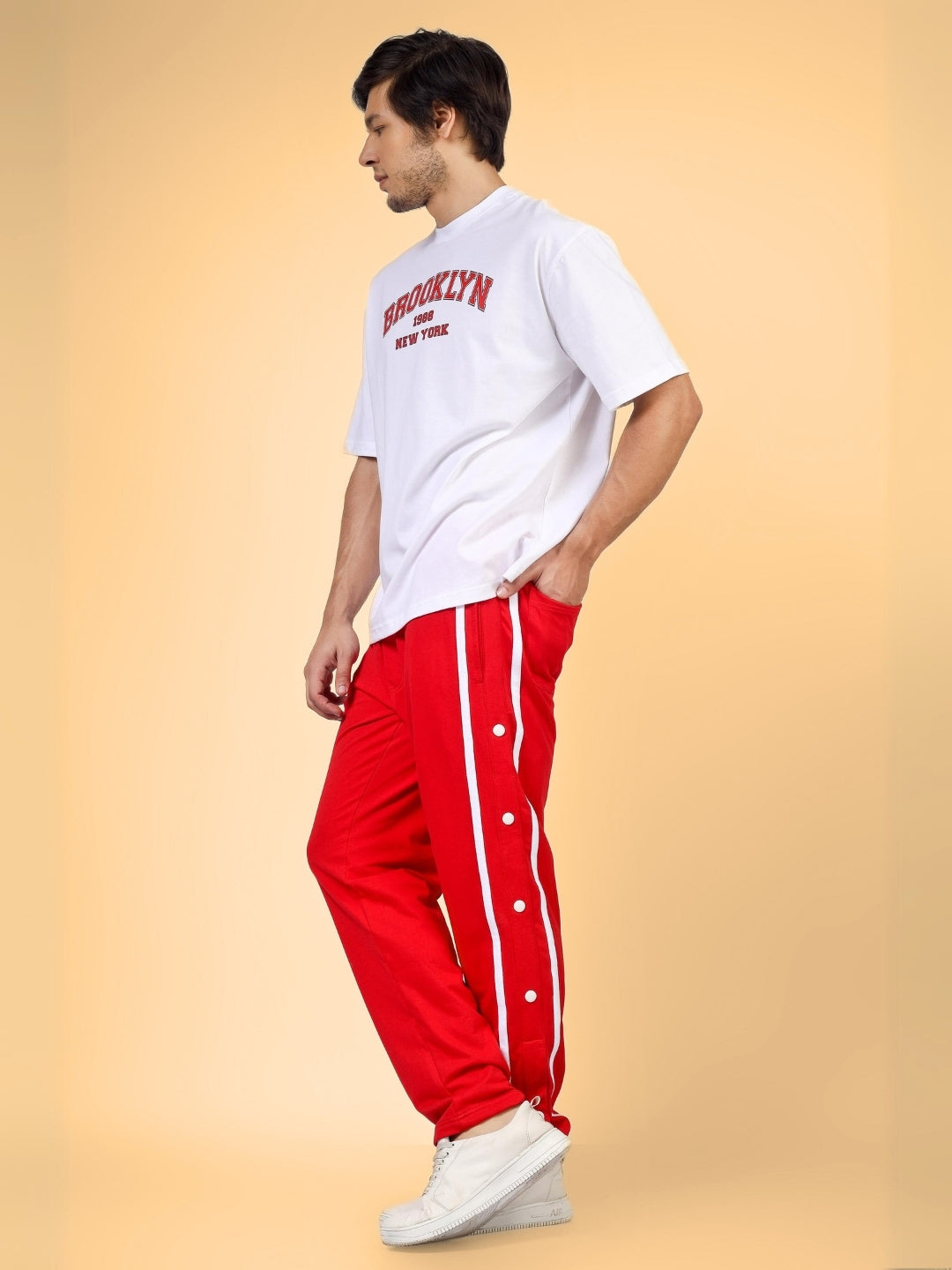 CONTRAST PANEL JOGGERS (RED)