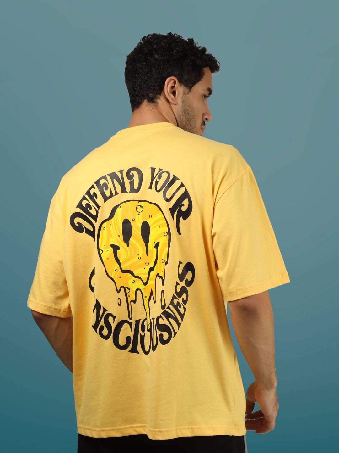 Liquify Smiley Over-Sized T-Shirt (Yellow) - Wearduds