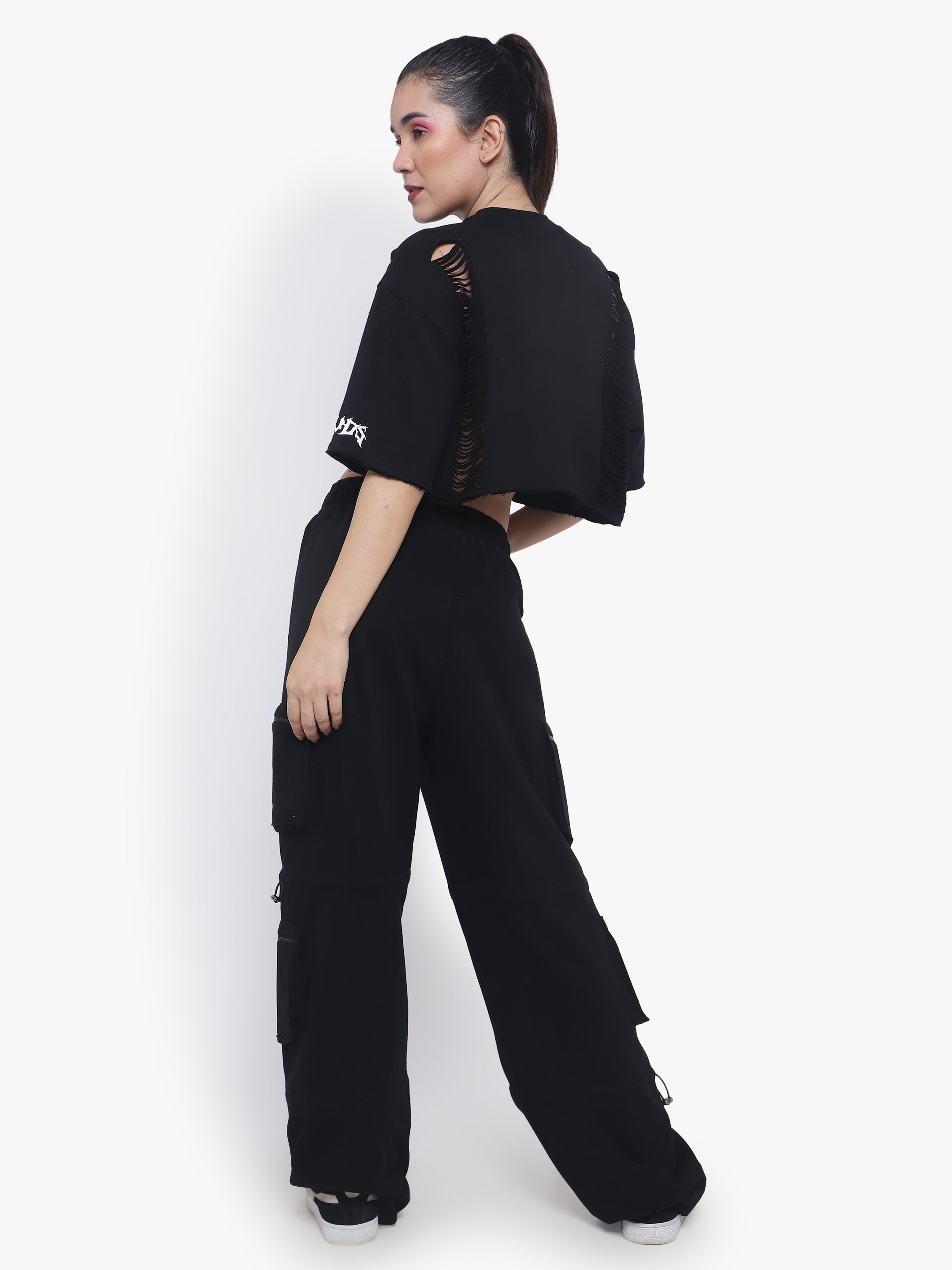 Fragile Oversized Cropped T-Shirts (Black) - Wearduds