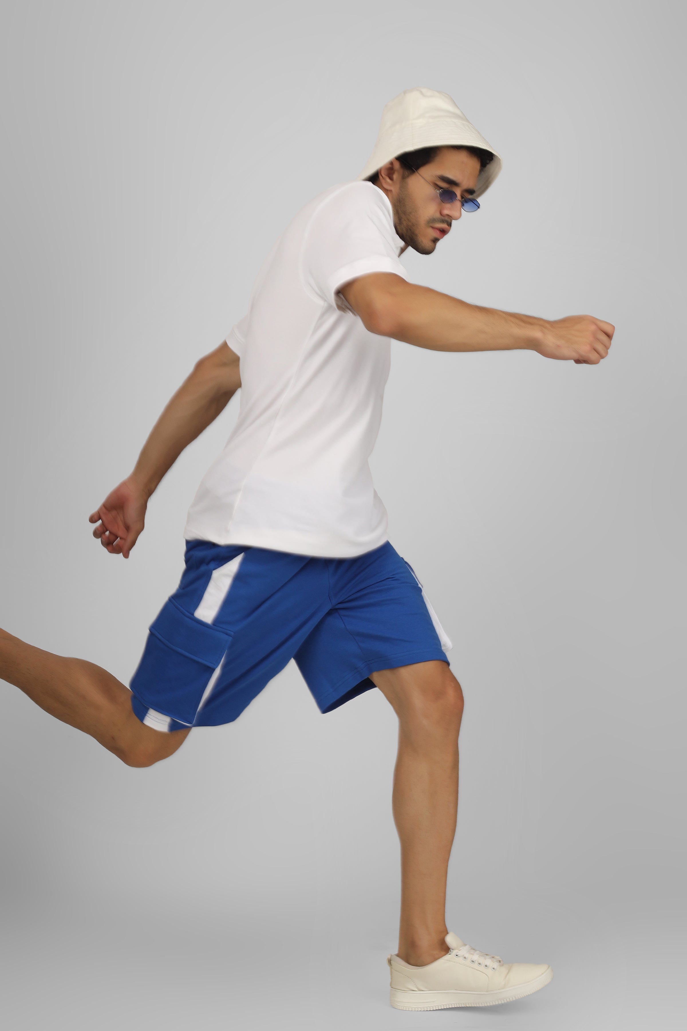 Regular Fit Cargo Shorts (Royal Blue & White) - Wearduds