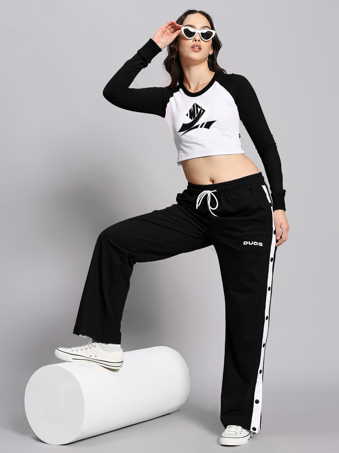 WOMEN'S EZEL CO-ORD SET (BLACK-WHITE)