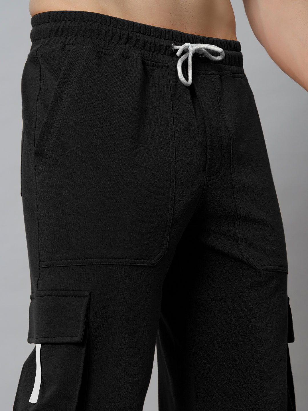 Edifice Relaxed Fit Cargo Pant (Black)