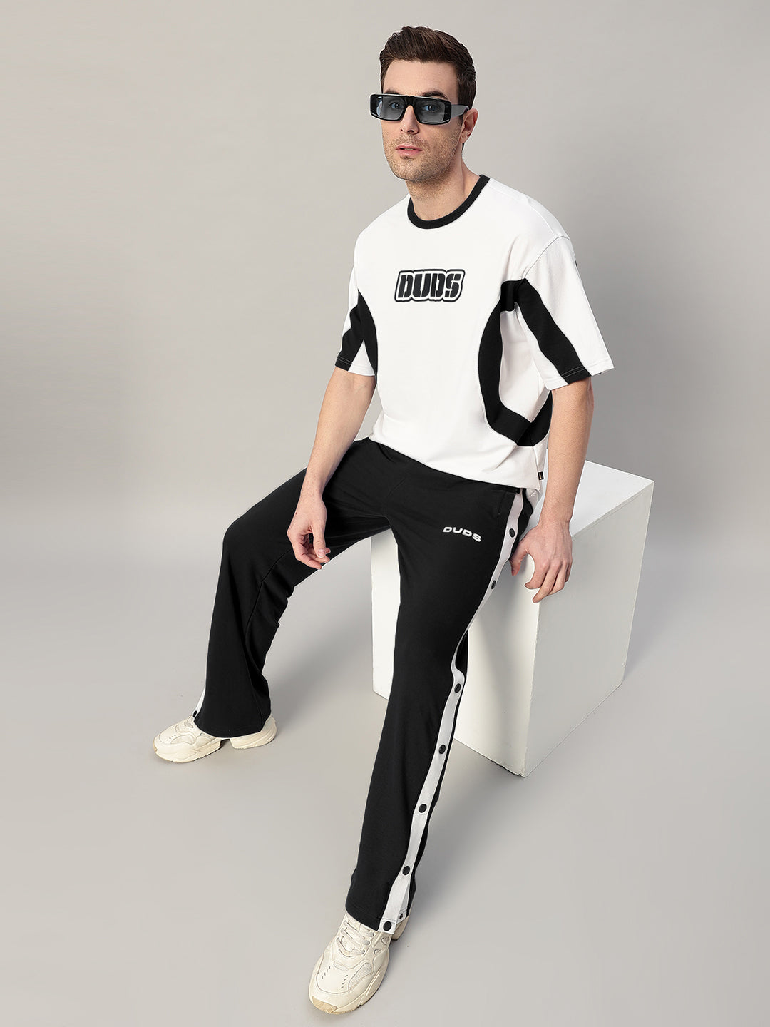 EZEL RELAXED FIT CO-ORD SET (WHITE-BLACK)