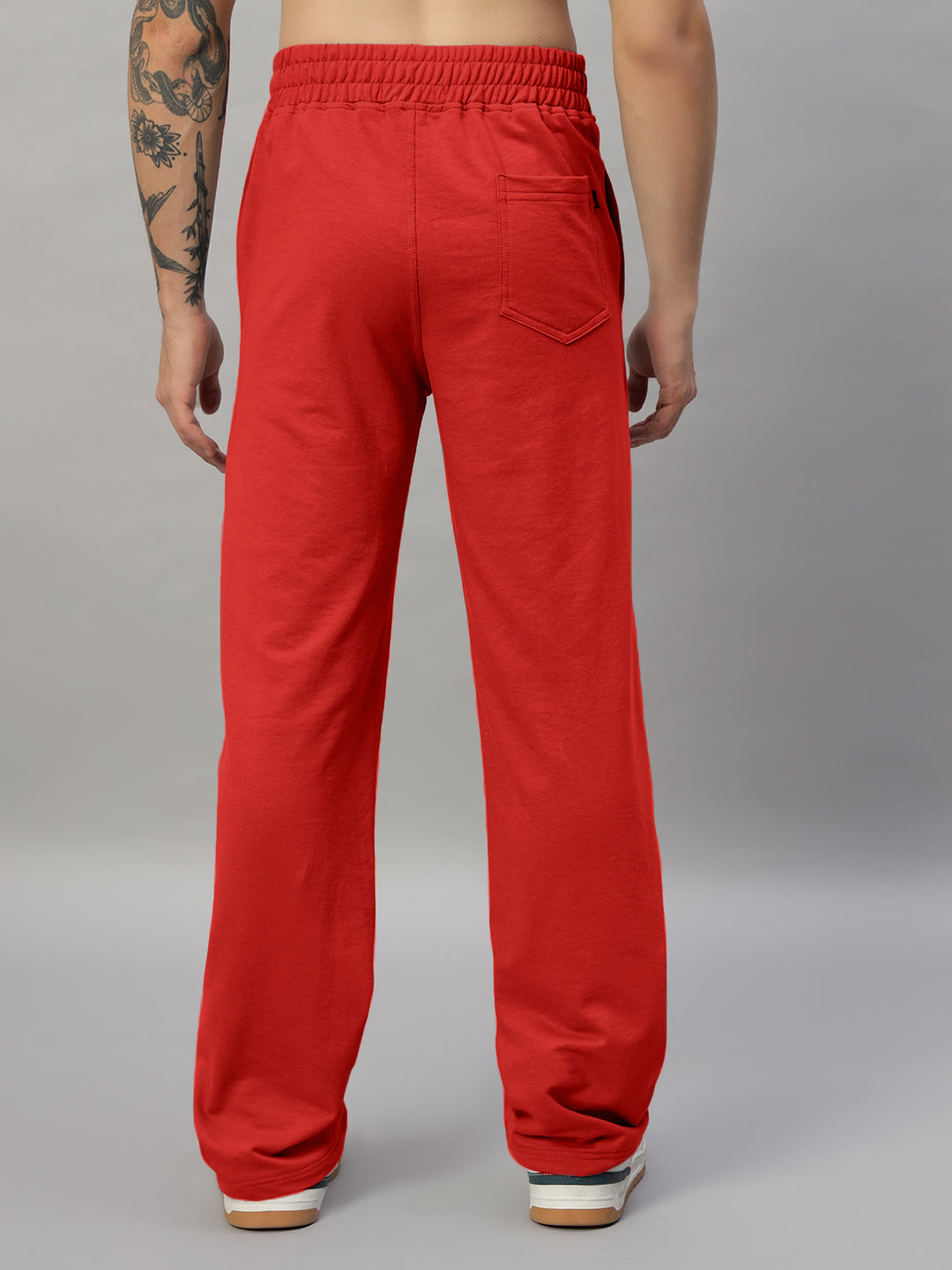 NEW ERA RELAXED FIT JOGGERS (RED)