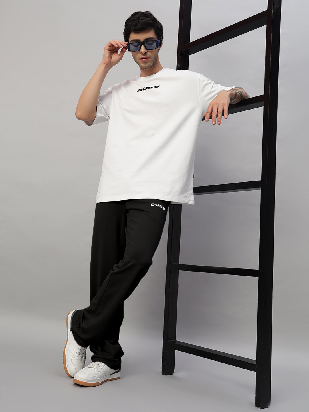 NEW ERA RELAXED FIT JOGGERS (BLACK)