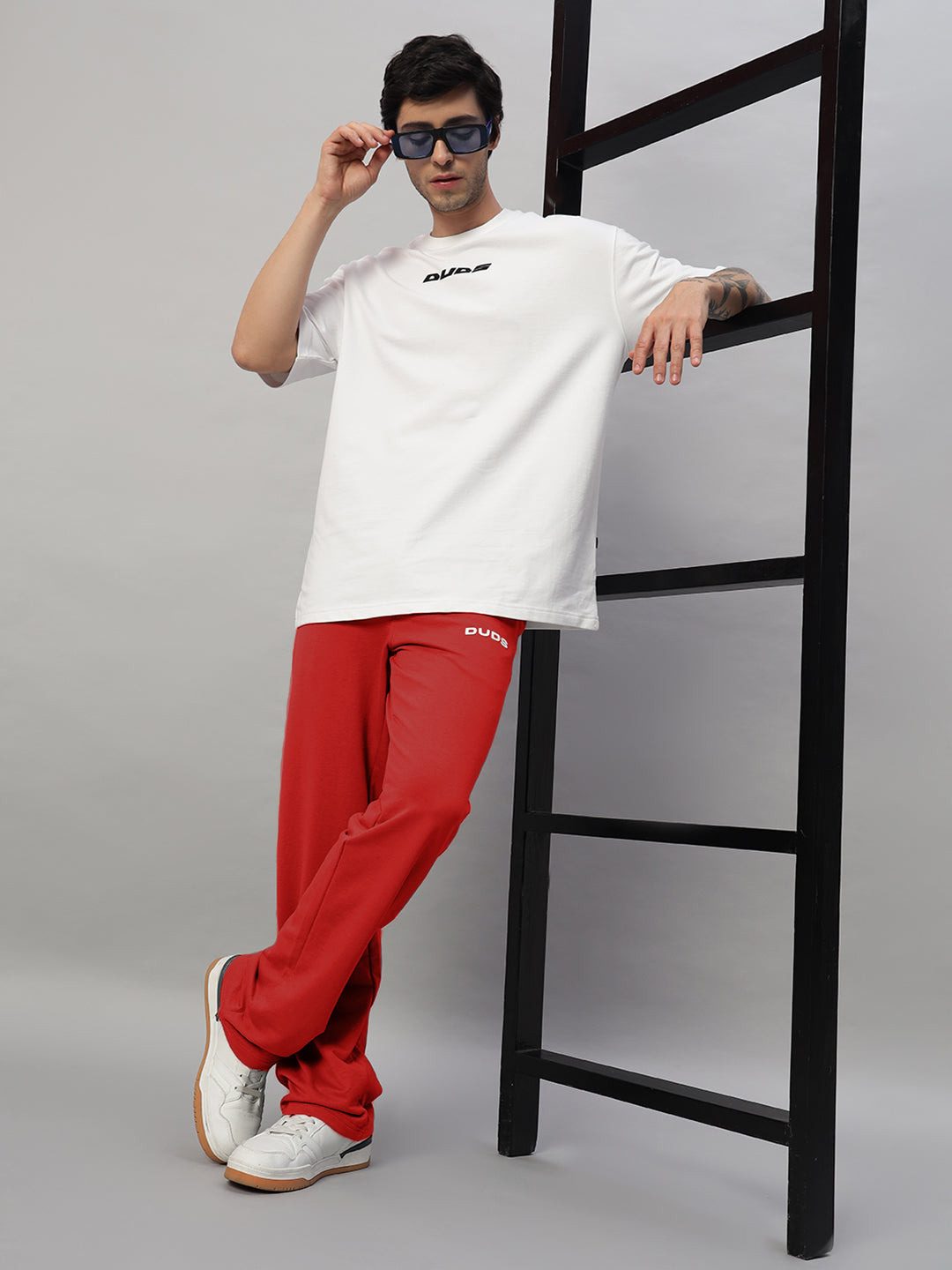 NEW ERA RELAXED FIT JOGGERS (RED)