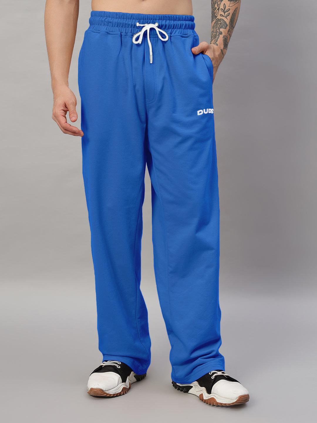 QUANTUM RELAXED-FIT JOGGERS (R BLUE)