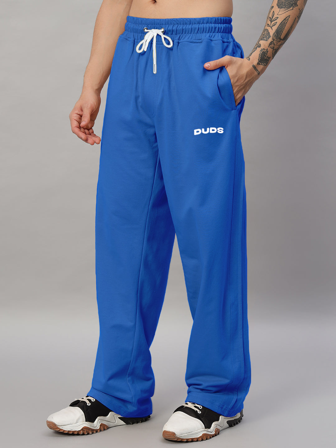 QUANTUM RELAXED-FIT JOGGERS (R BLUE)