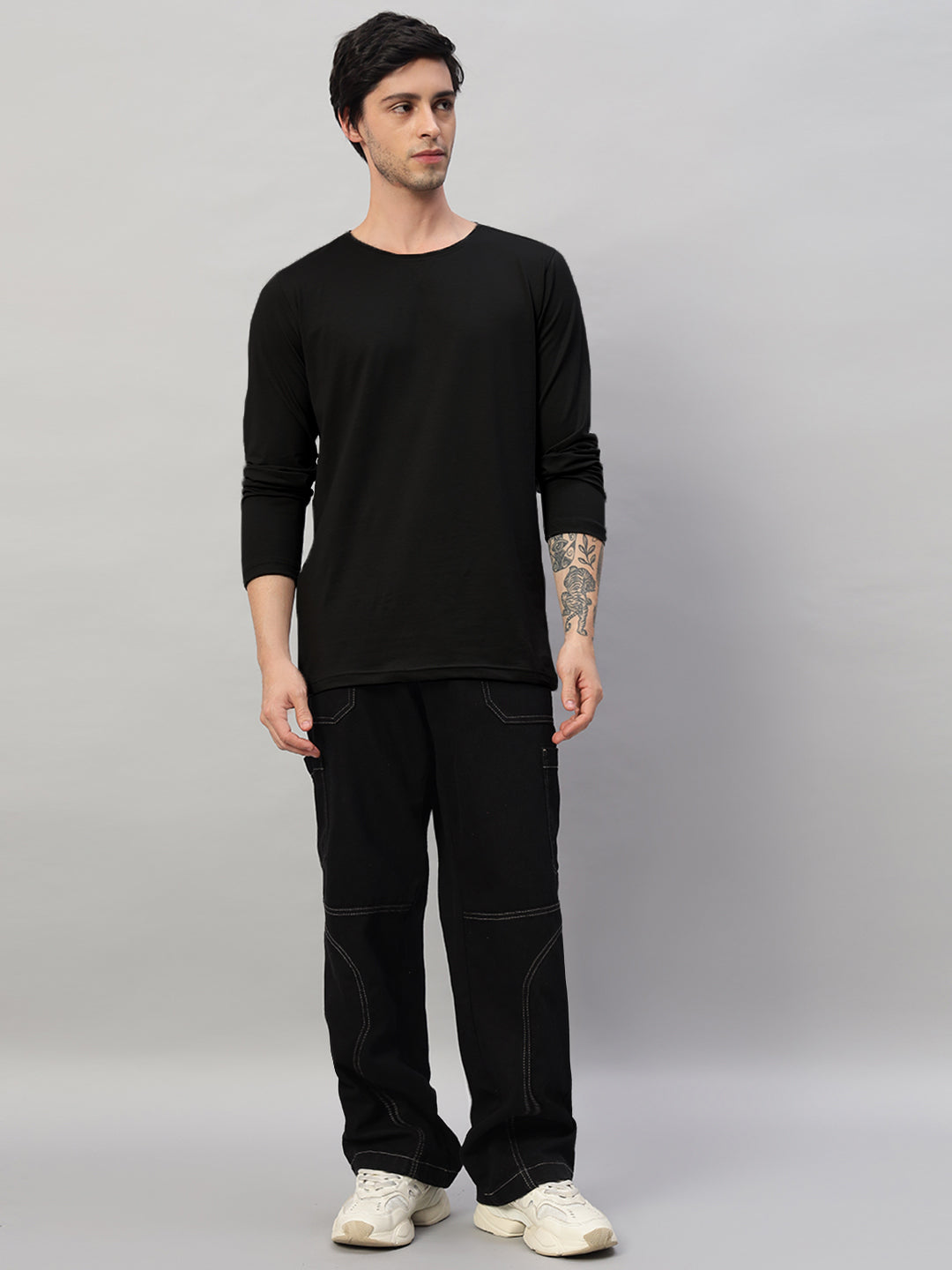 OMNI SLIM FIT SWEATSHIRT (BLACK)