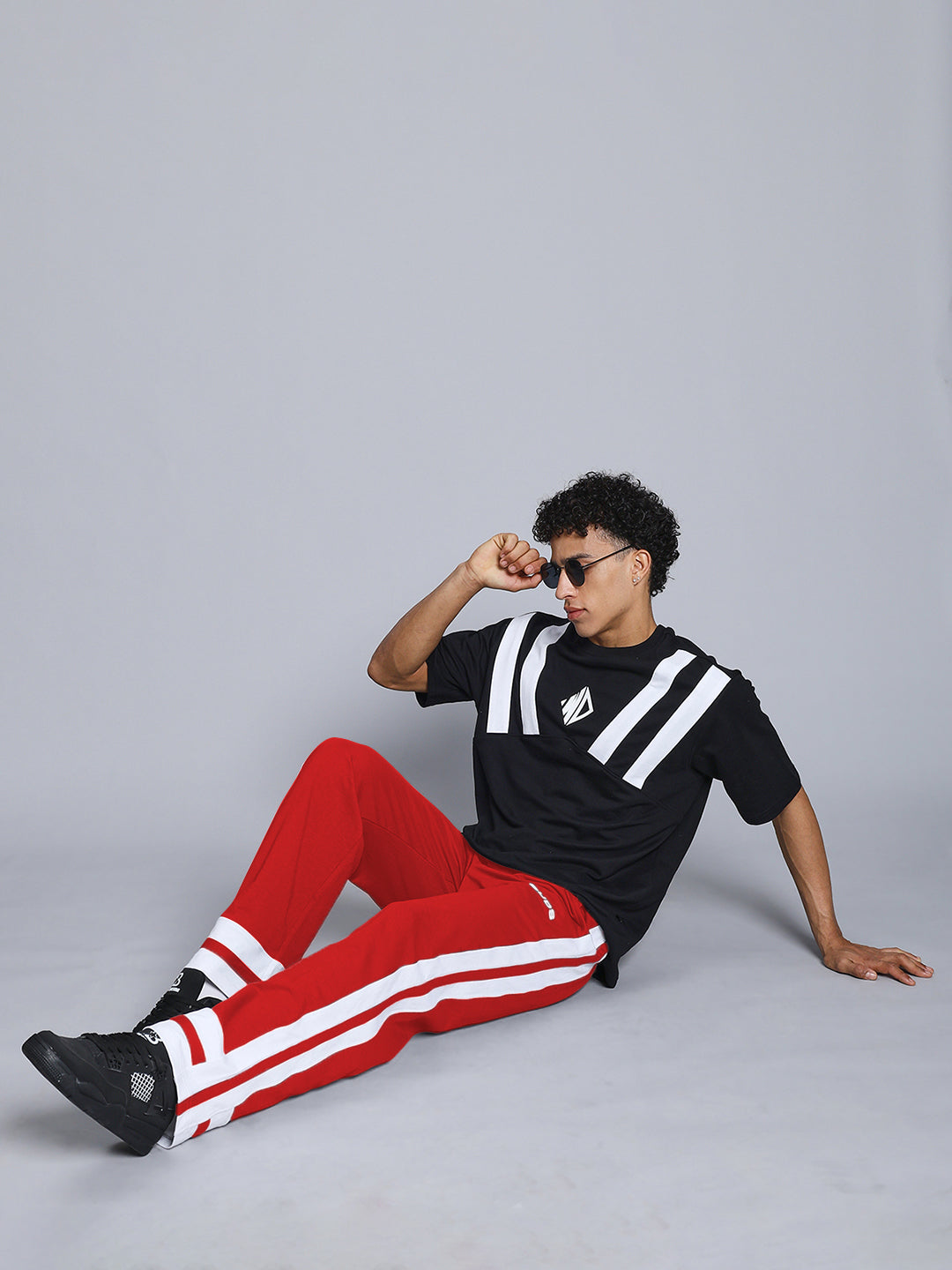 RONNY SIDE STRIPE JOGGER (RED-WHITE)