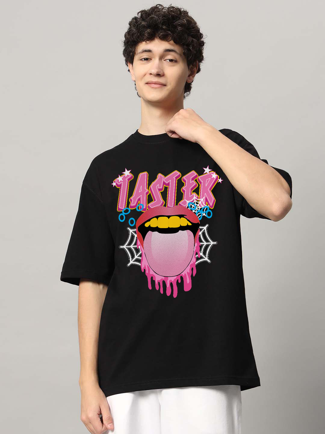 Taster Over-Sized T-Shirt (Black)