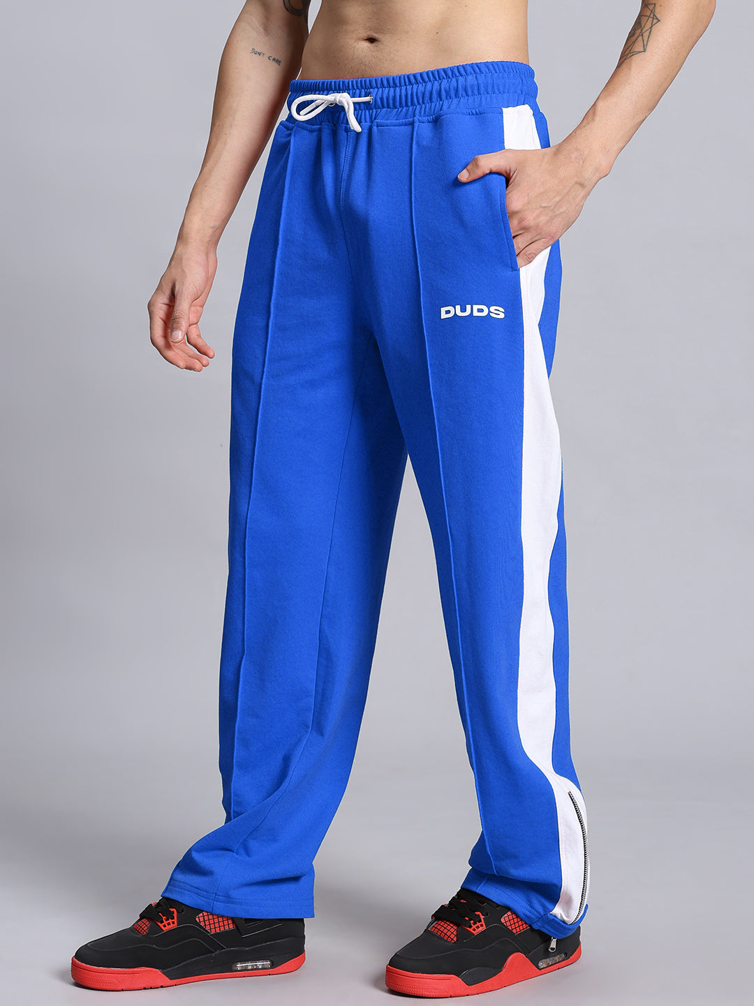 WONDER SLIT ZIPPER JOGGERS (BLUE WHITE)