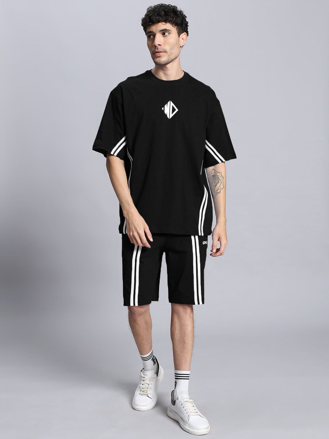 OUTLOOK SUMMER CO-ORD SHORTS SET (BLACK)