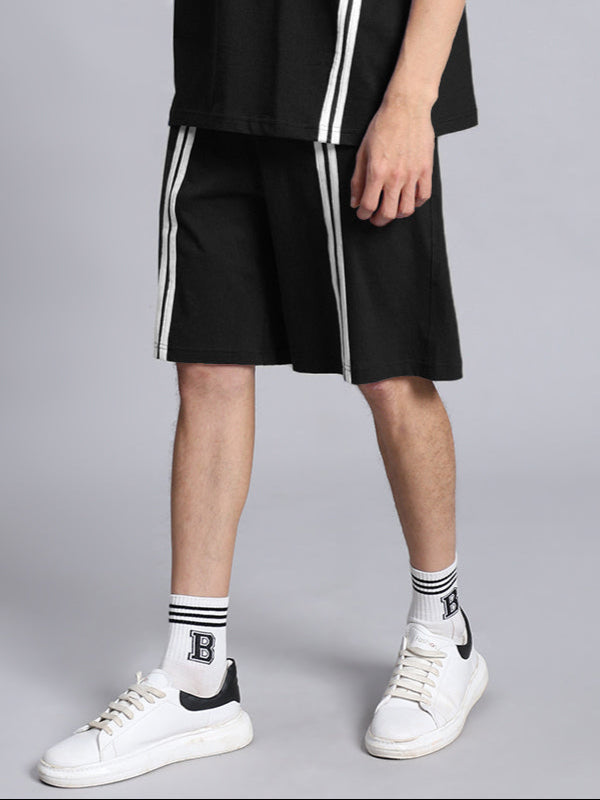 OUTLOOK REGULAR FIT SHORTS (BLACK)